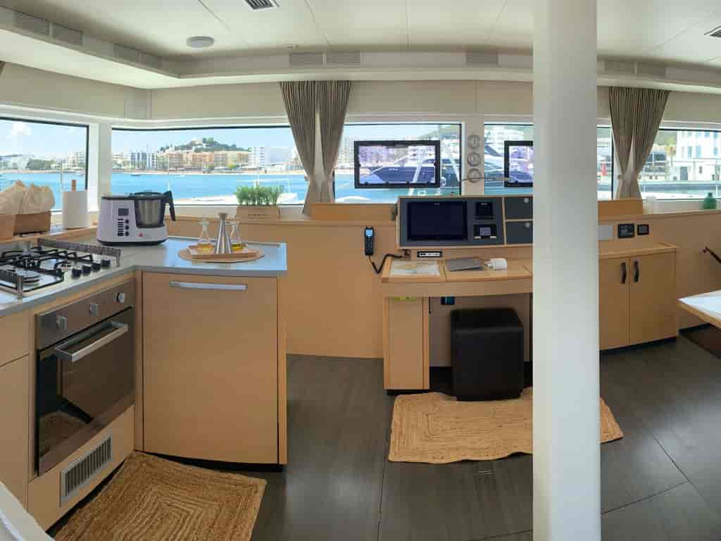 Boat picture 24