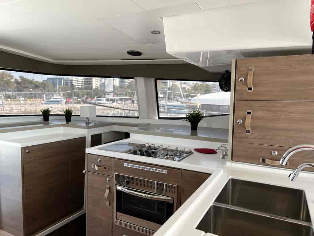 Boat picture 18