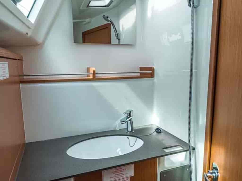 Boat picture 18