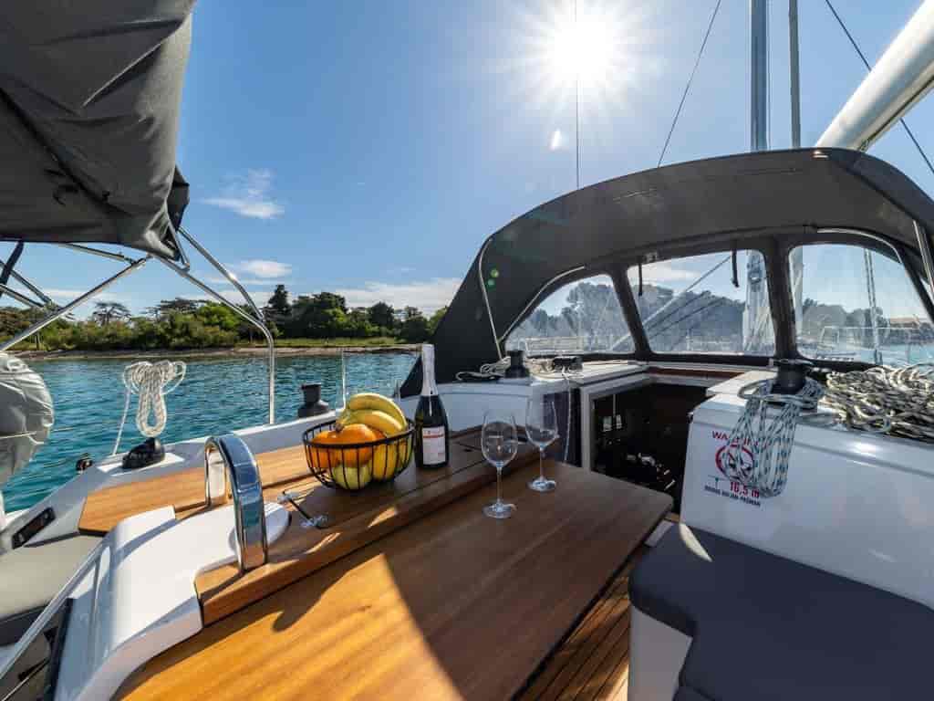 Boat picture 9