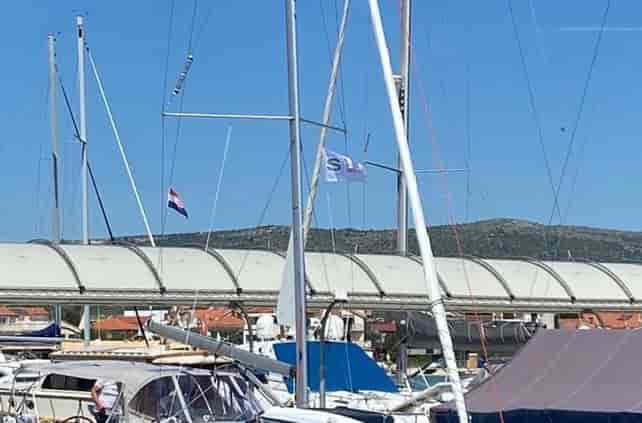 Photo of undefined, image 1 of 26