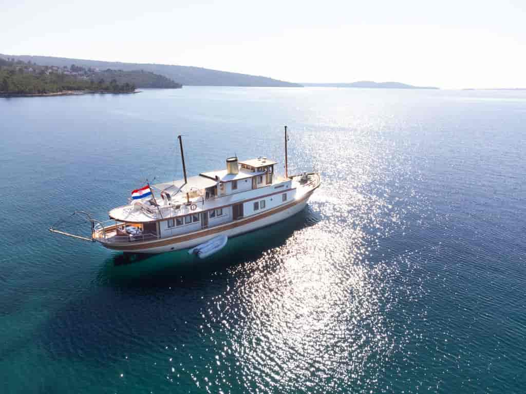 Boat picture 14