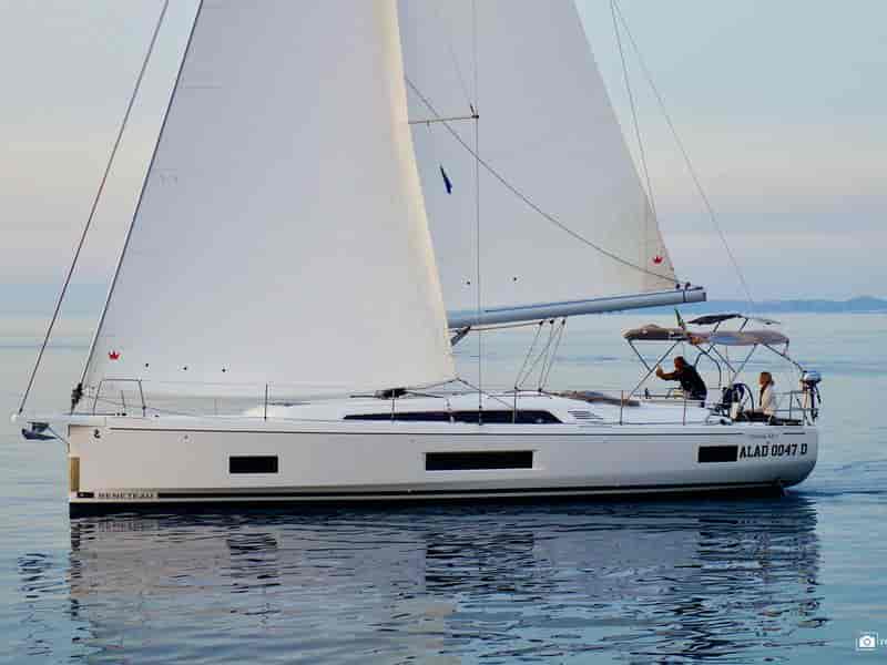 Photo of Arianna, image 1 of 5