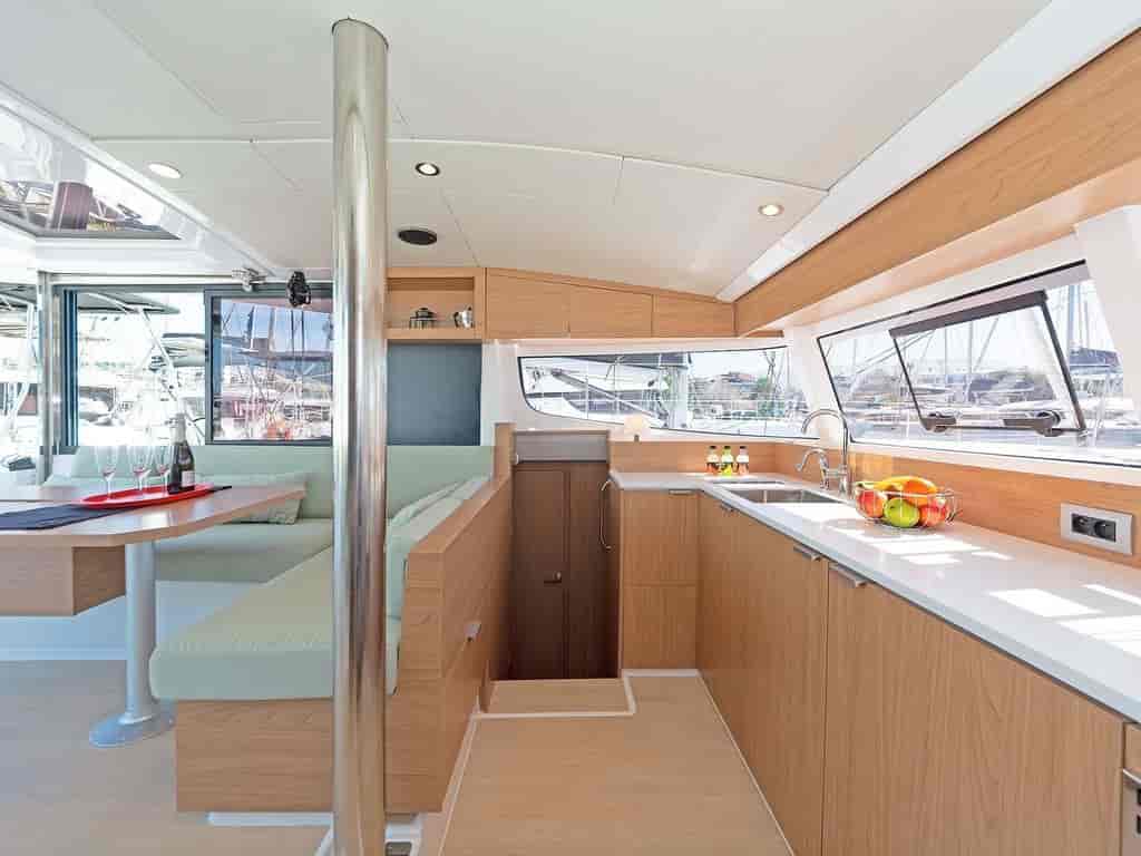 Boat picture 11