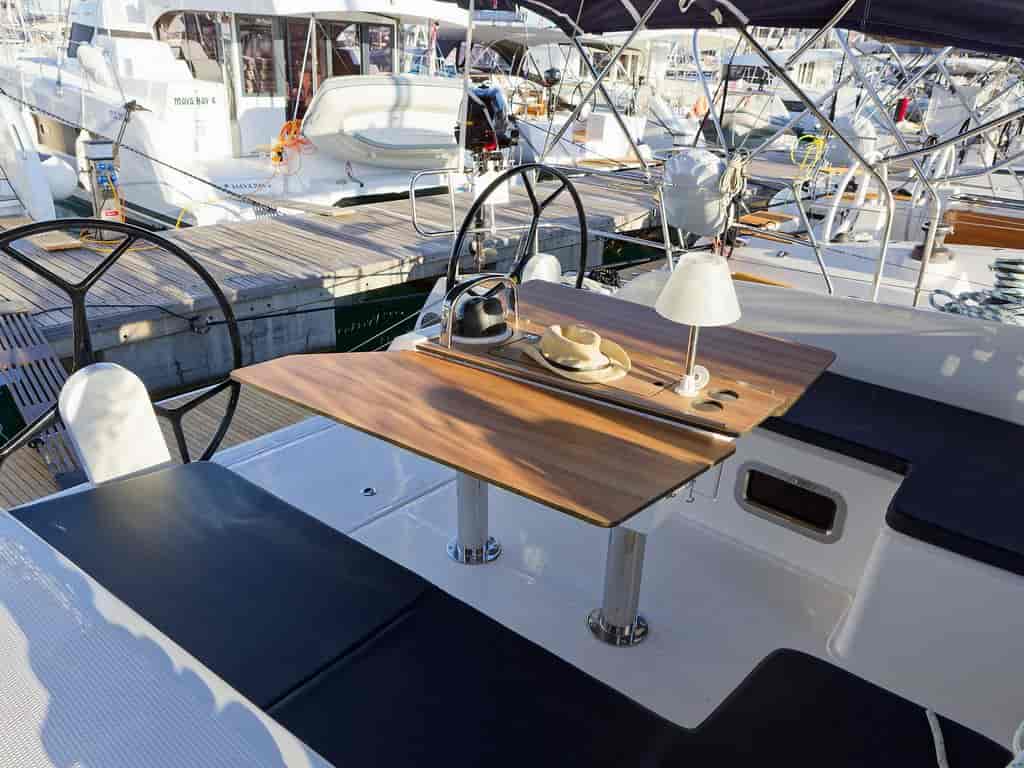 Boat picture 17