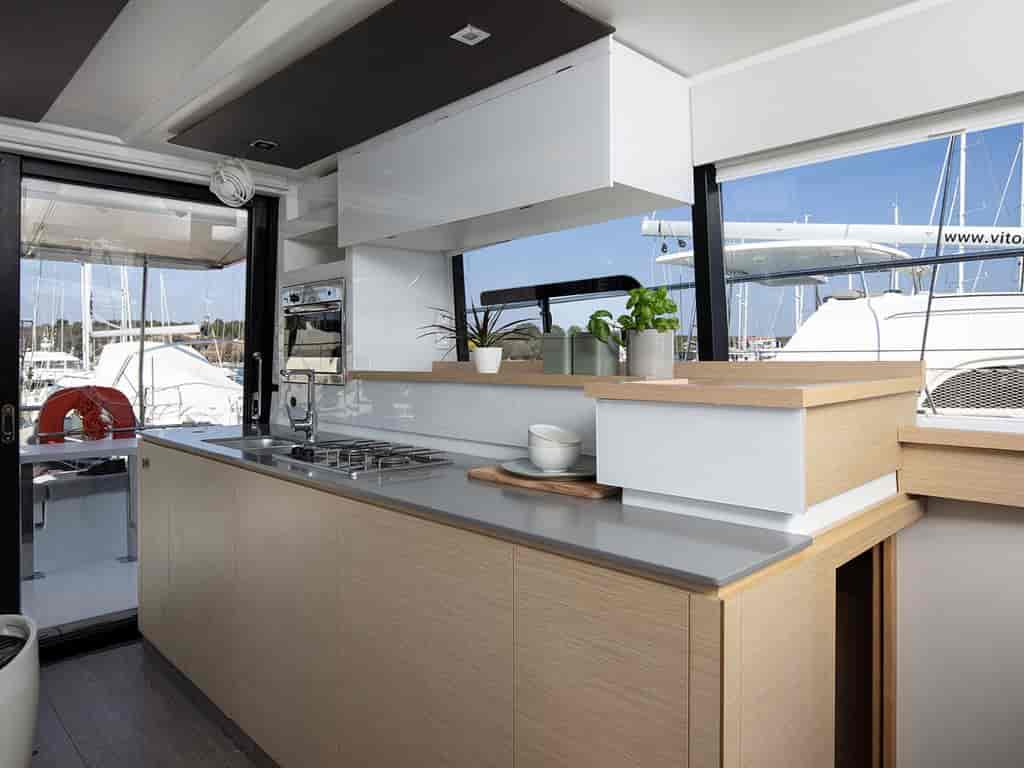 Boat picture 13