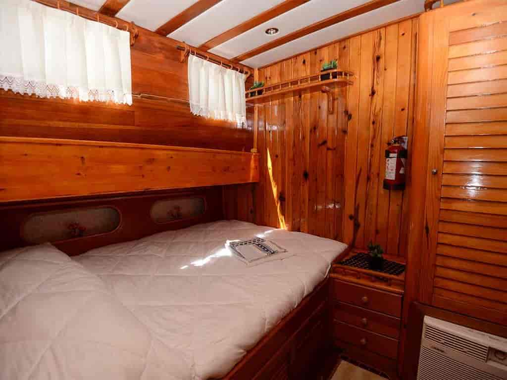 Boat picture 14