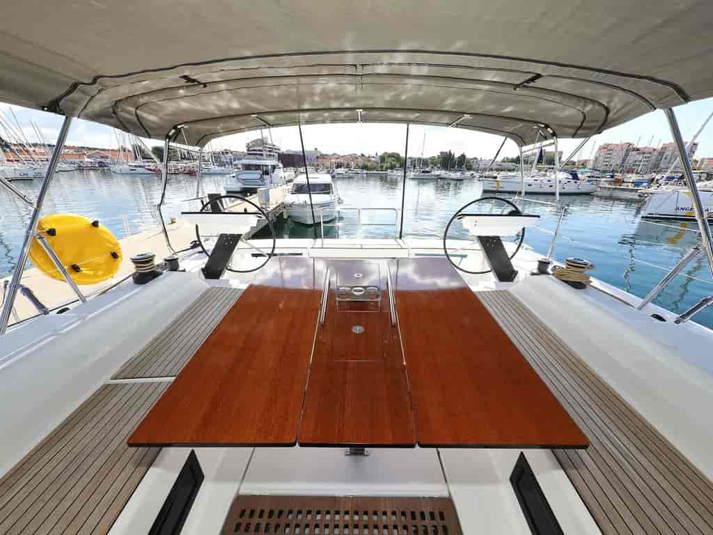 Boat picture 9