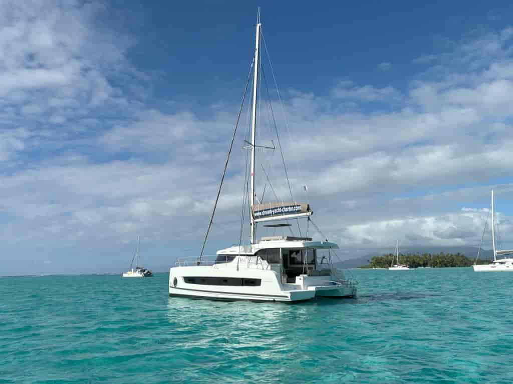 Photo 3 of SIMPLY SAIL