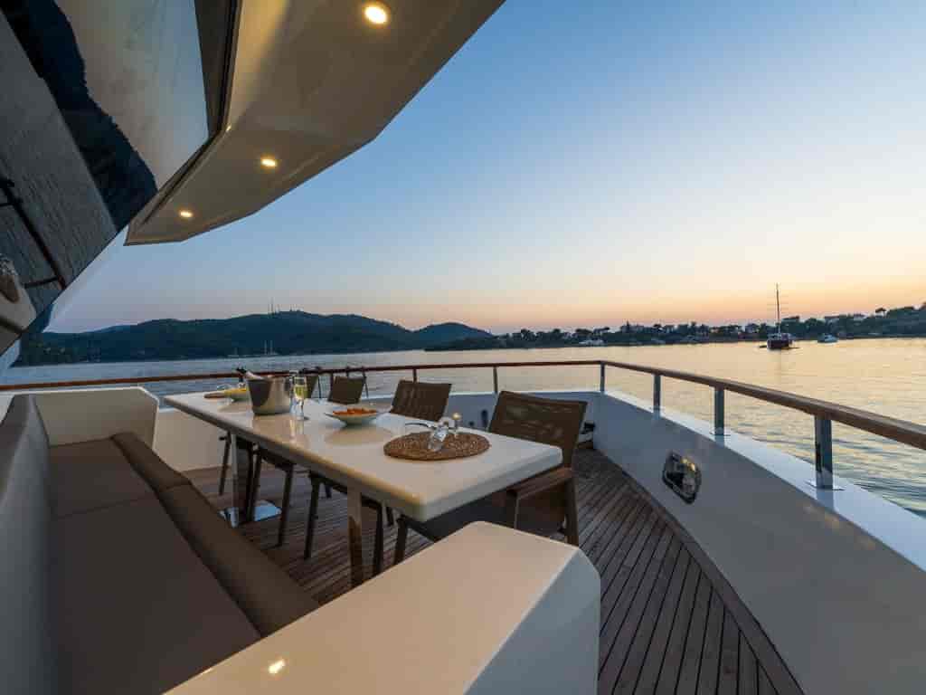 Boat picture 9