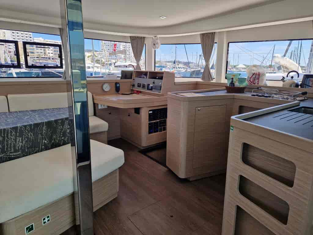 Boat picture 15