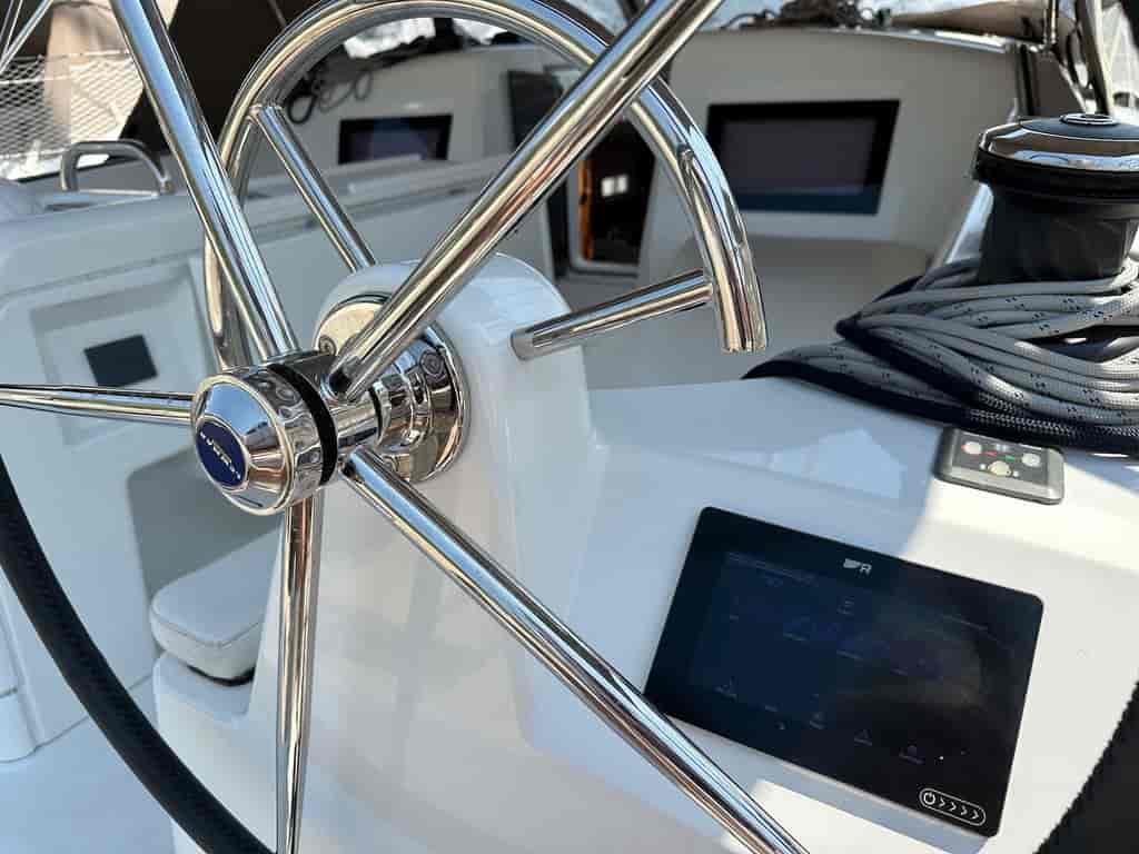 Boat picture 9