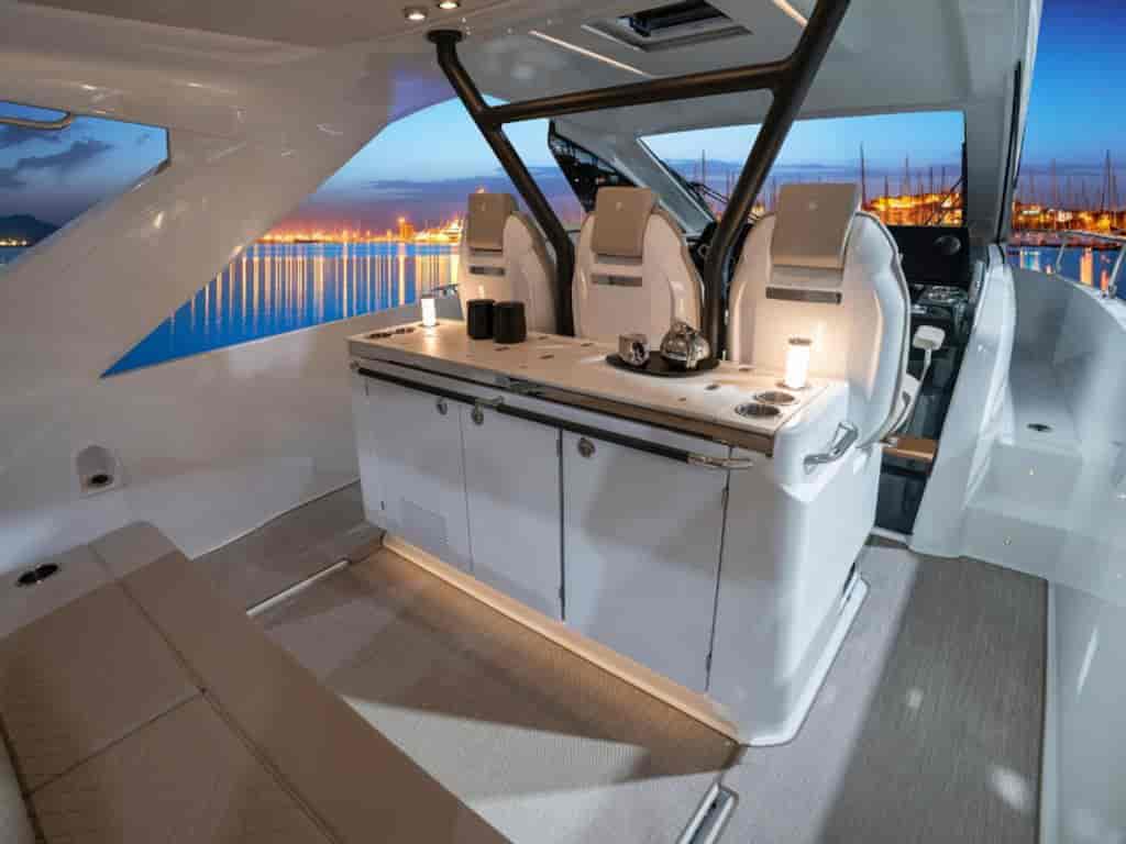 Boat picture 9