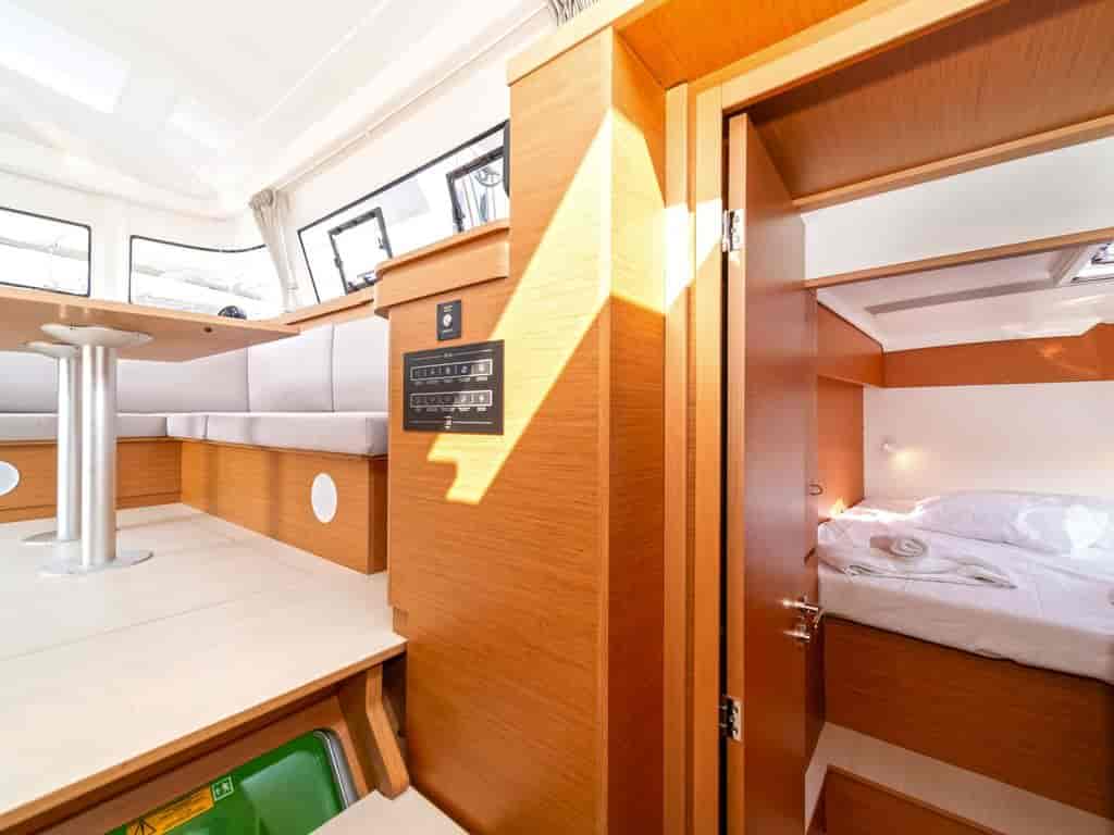 Boat picture 17