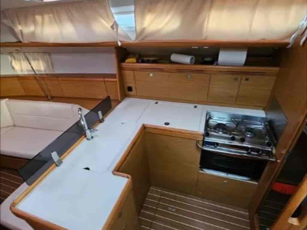 Boat picture 17