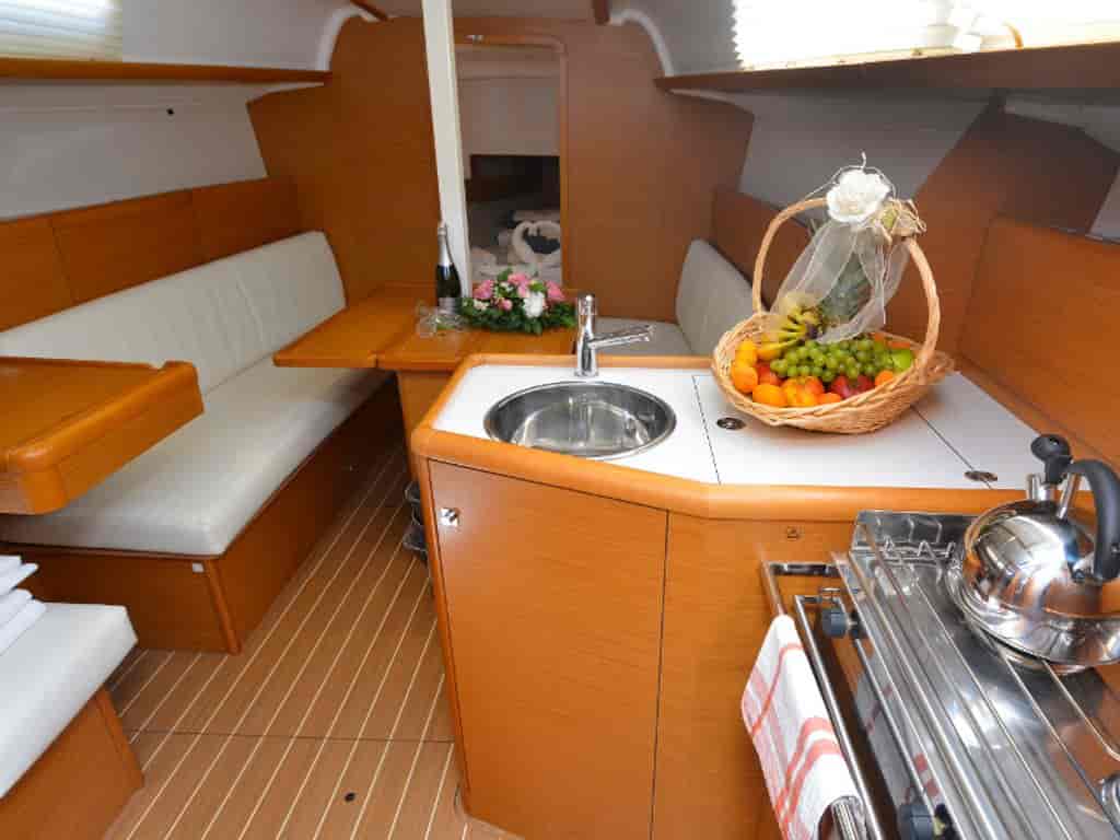 Boat picture 10