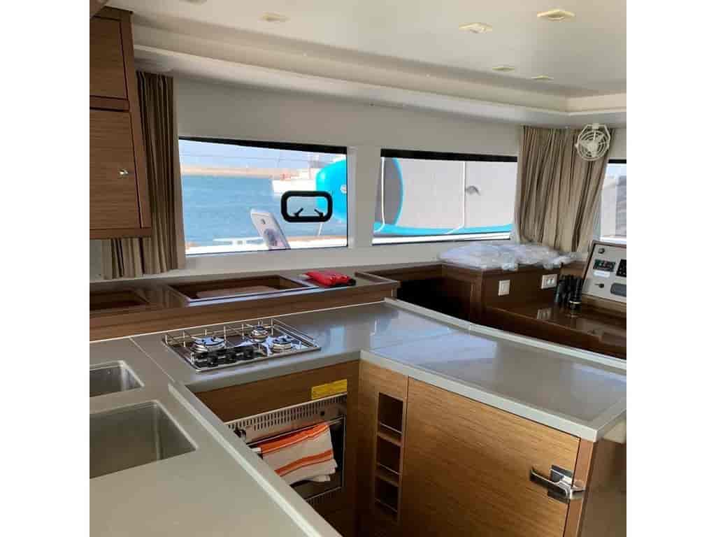Boat picture 14