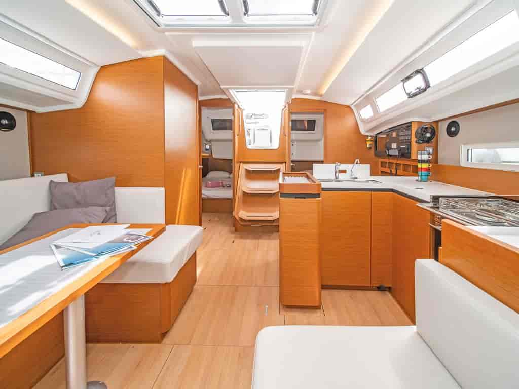 Boat picture 9