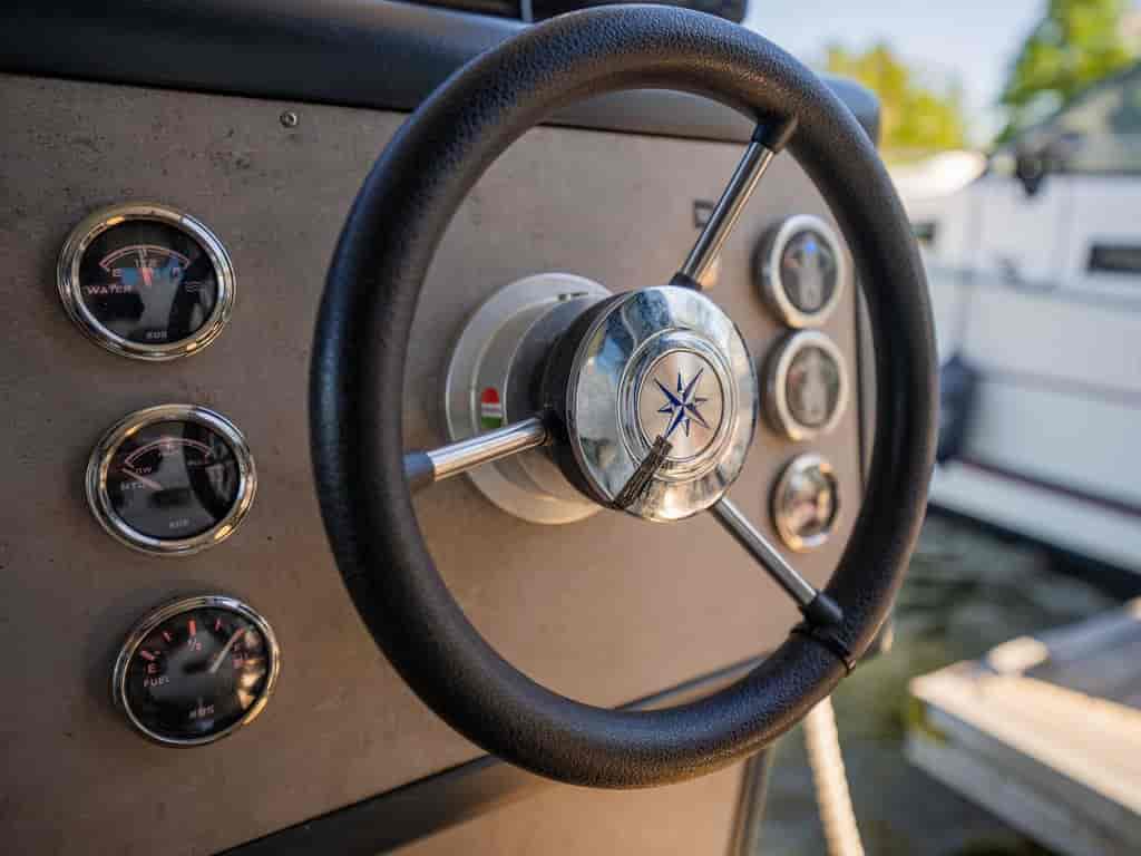 Boat picture 23