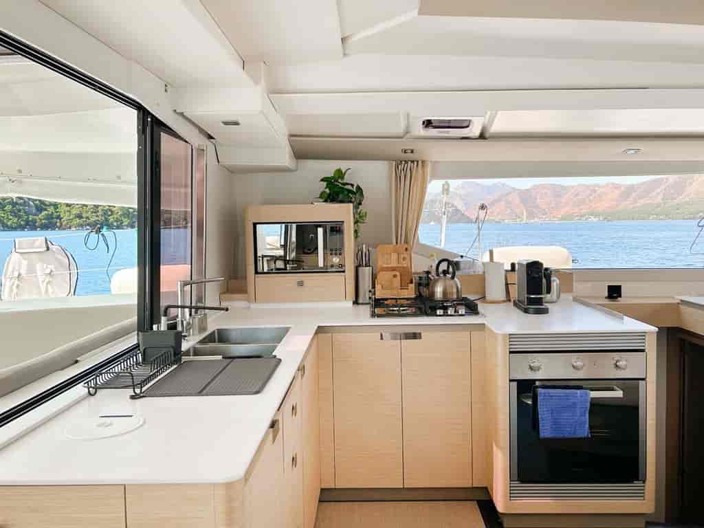 Boat picture 17