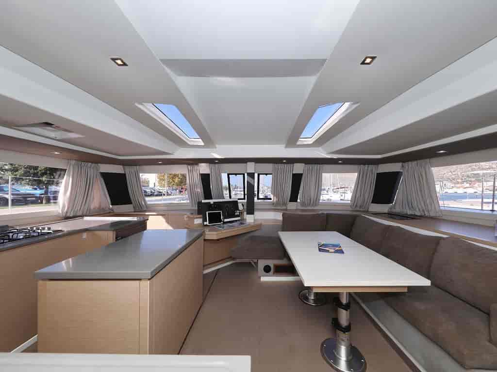 Boat picture 14