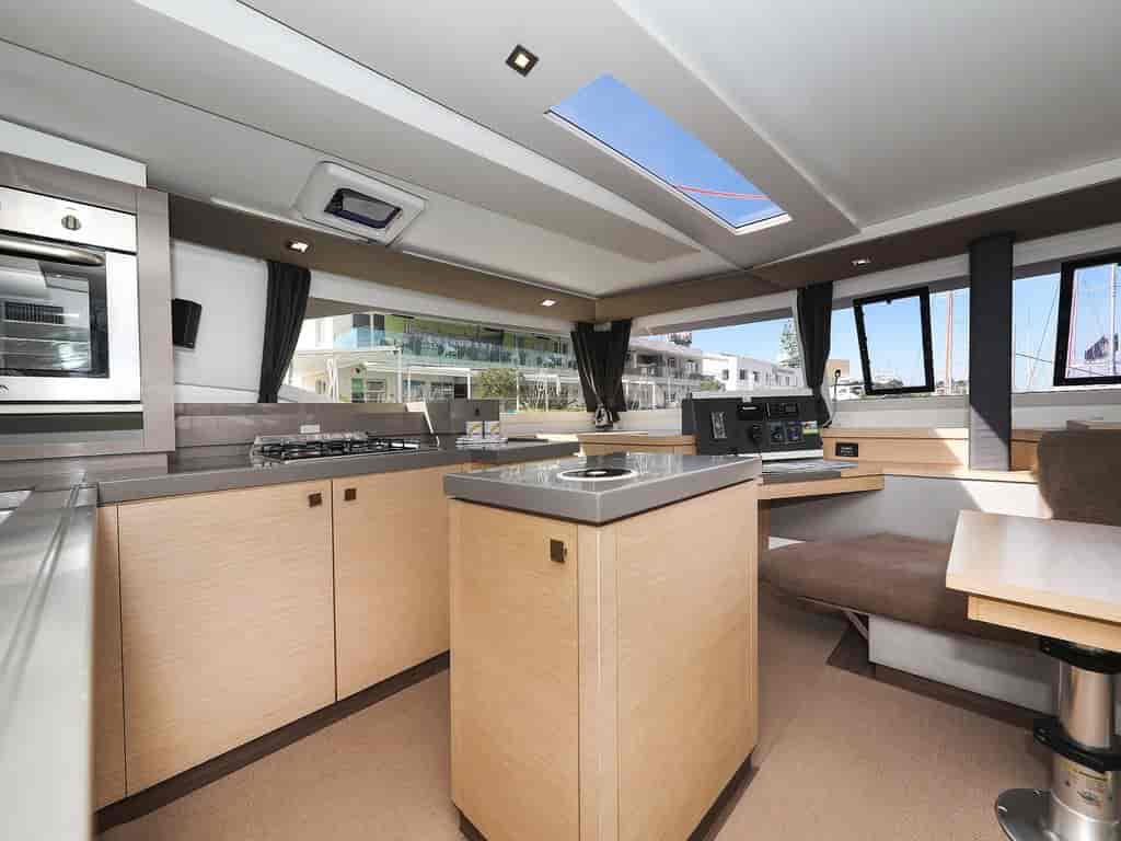 Boat picture 19