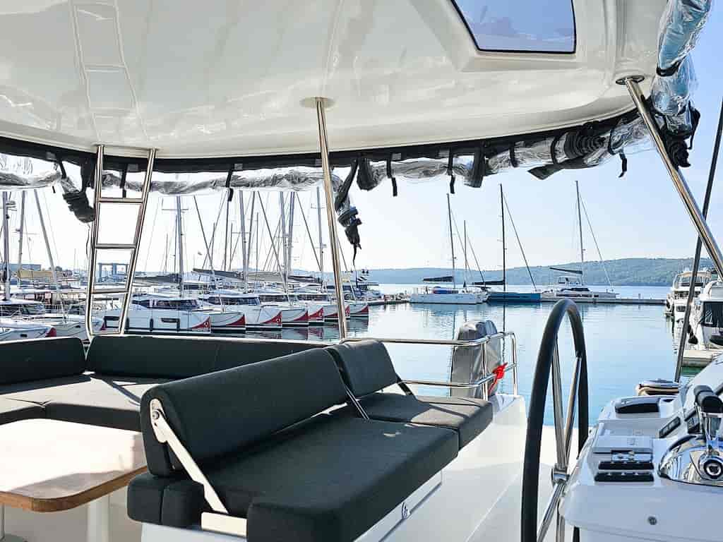 Boat picture 12