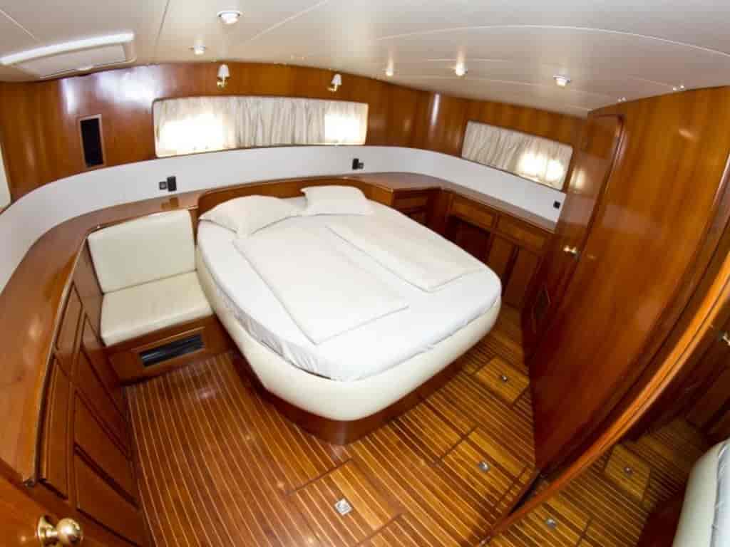 Boat picture 10