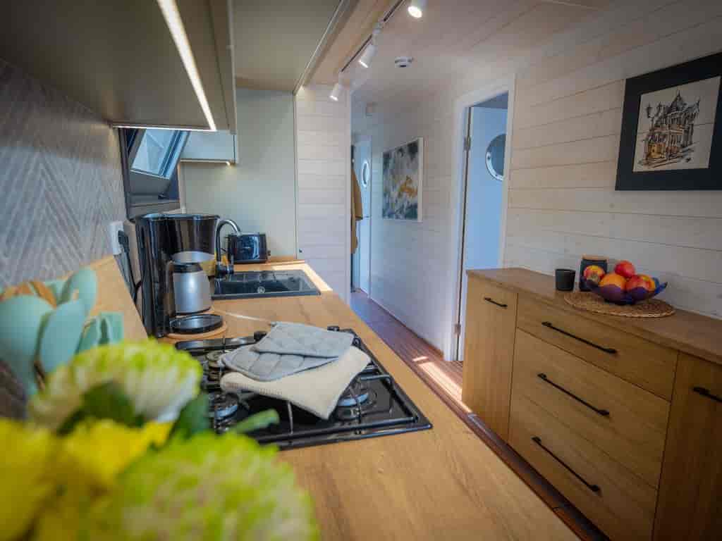 Boat picture 7