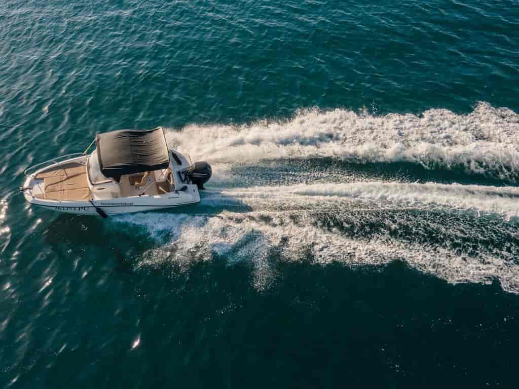 Boat picture 7