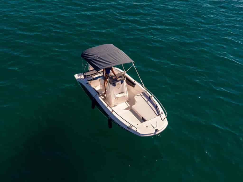 Boat picture 12
