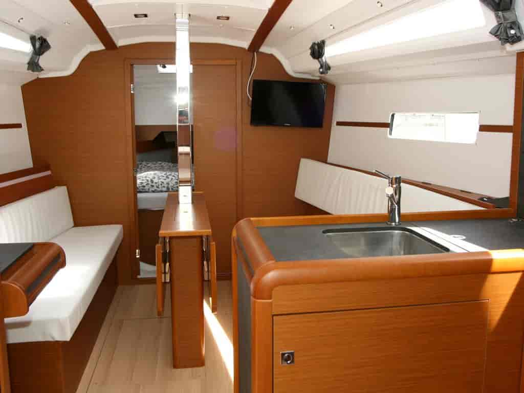 Boat picture 9