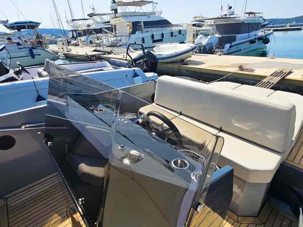 Boat picture 4