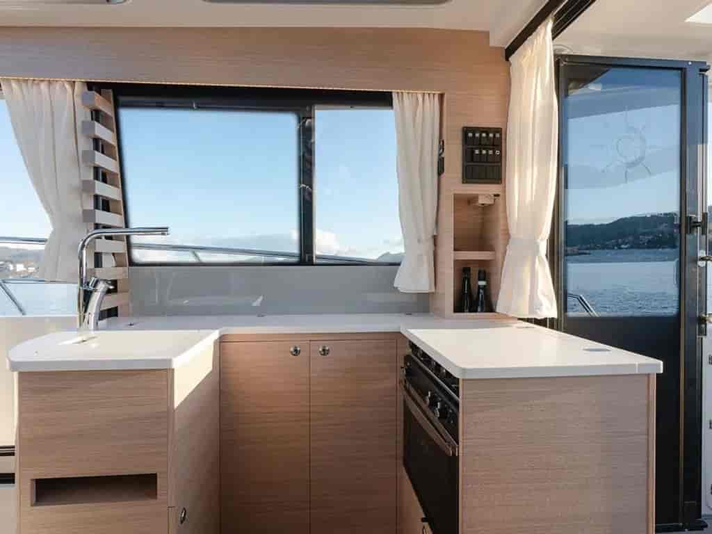 Boat picture 11