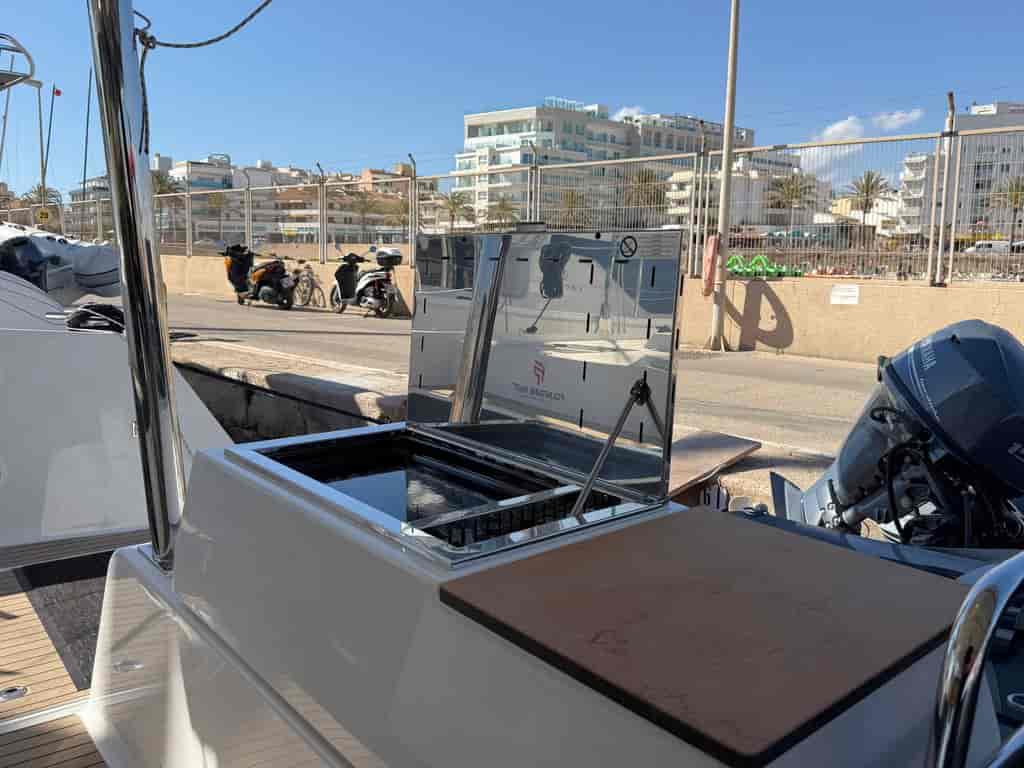 Boat picture 4