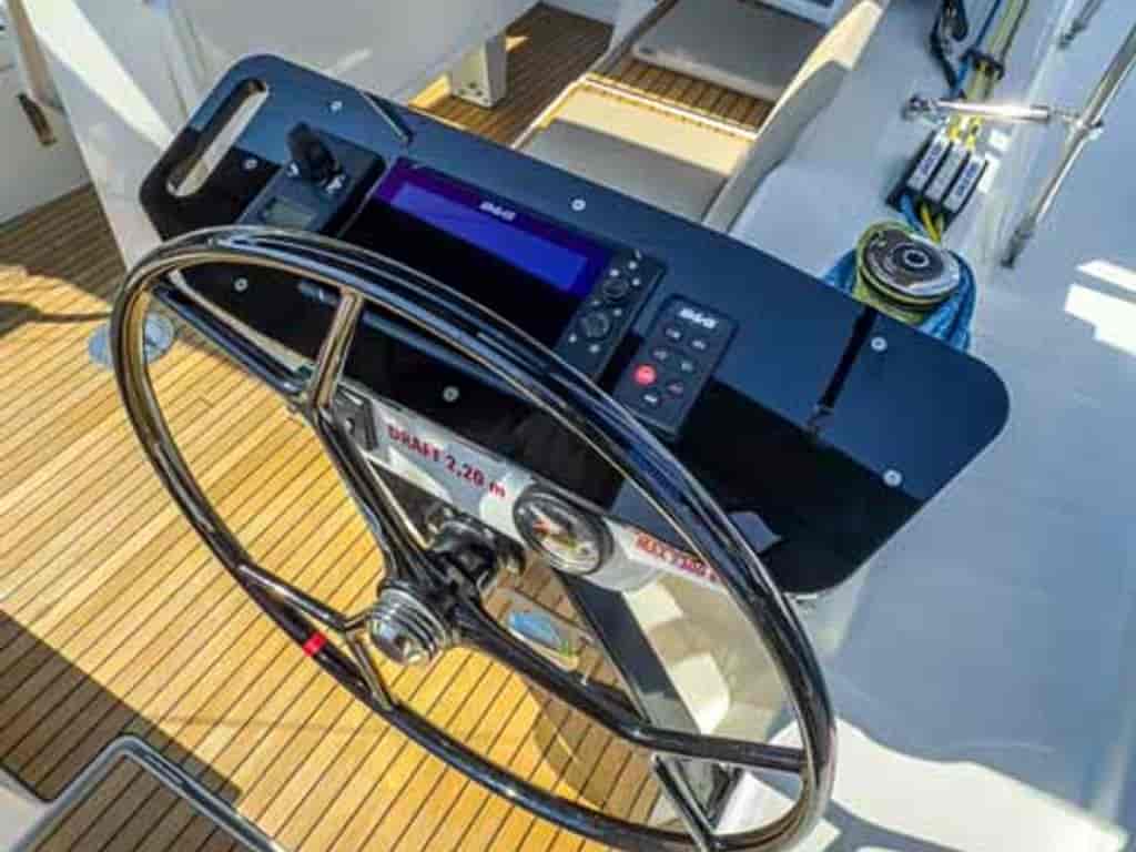 Boat picture 9