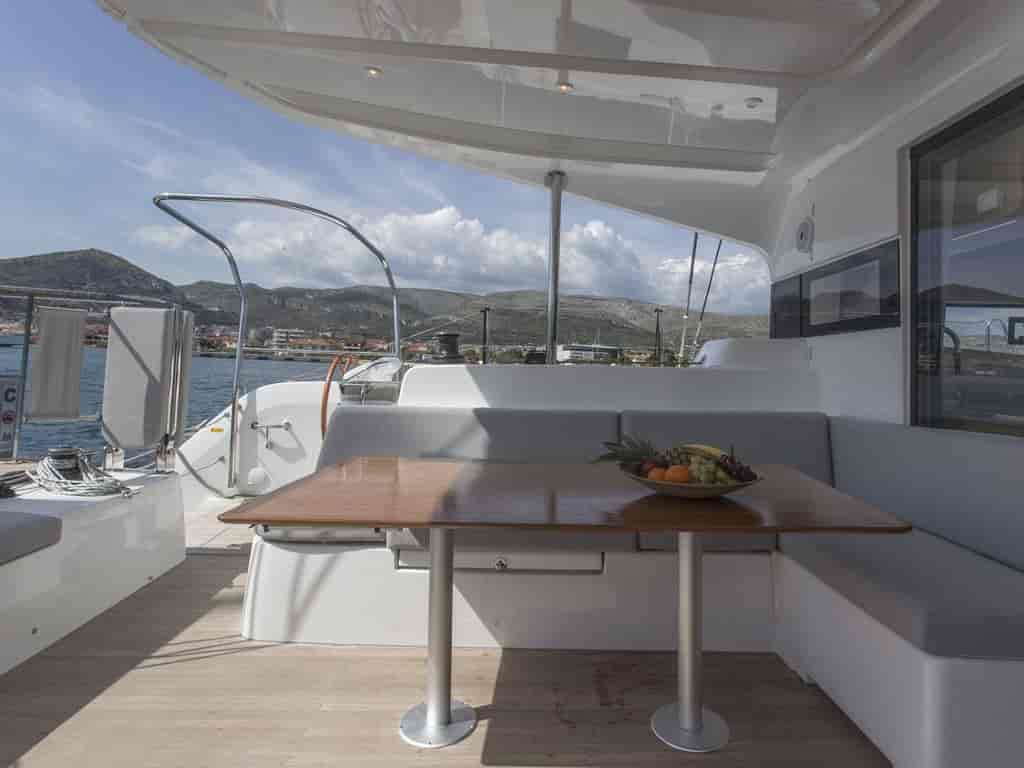Boat picture 17