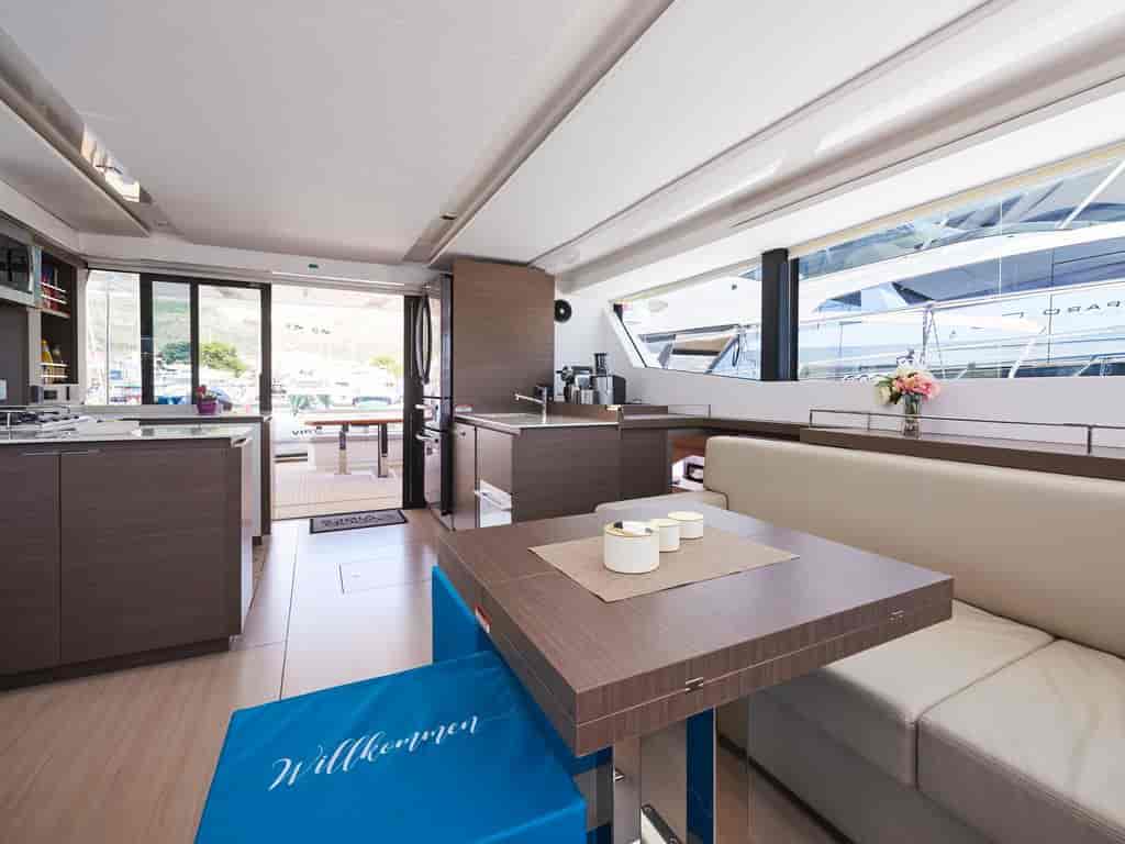 Boat picture 18