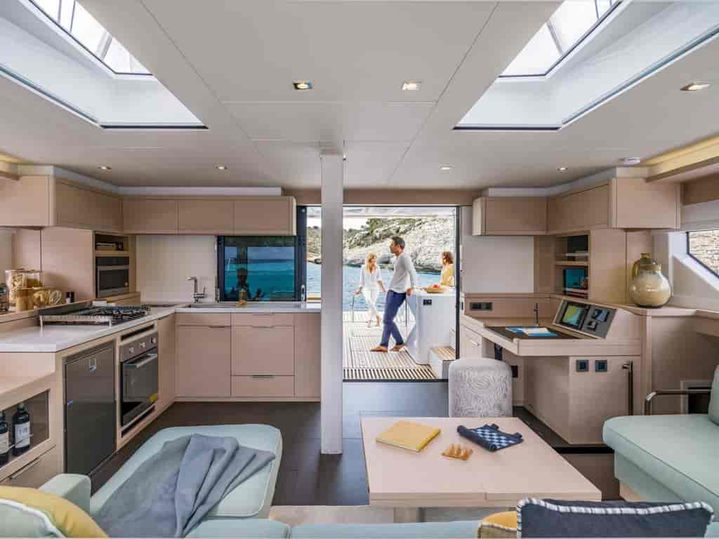 Boat picture 14