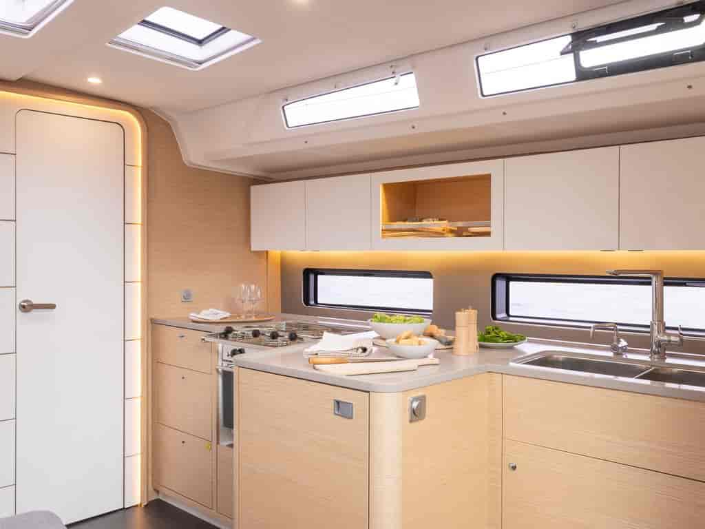 Boat picture 9
