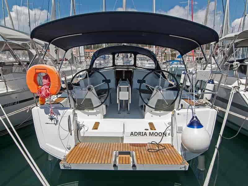 Boat picture 1