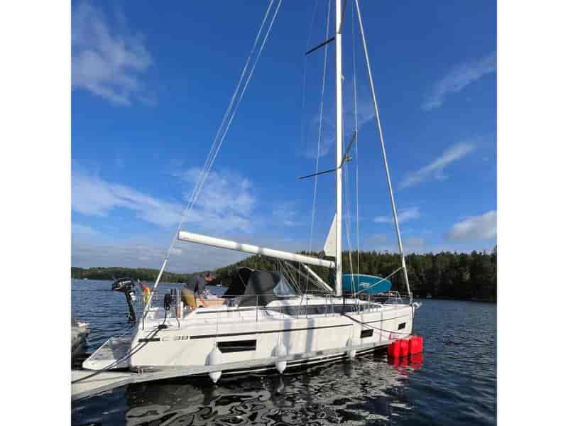 Photo of Twelve, image 1 of 5