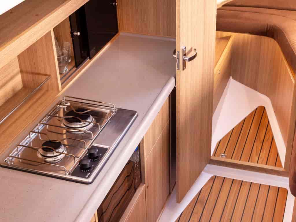 Boat picture 17