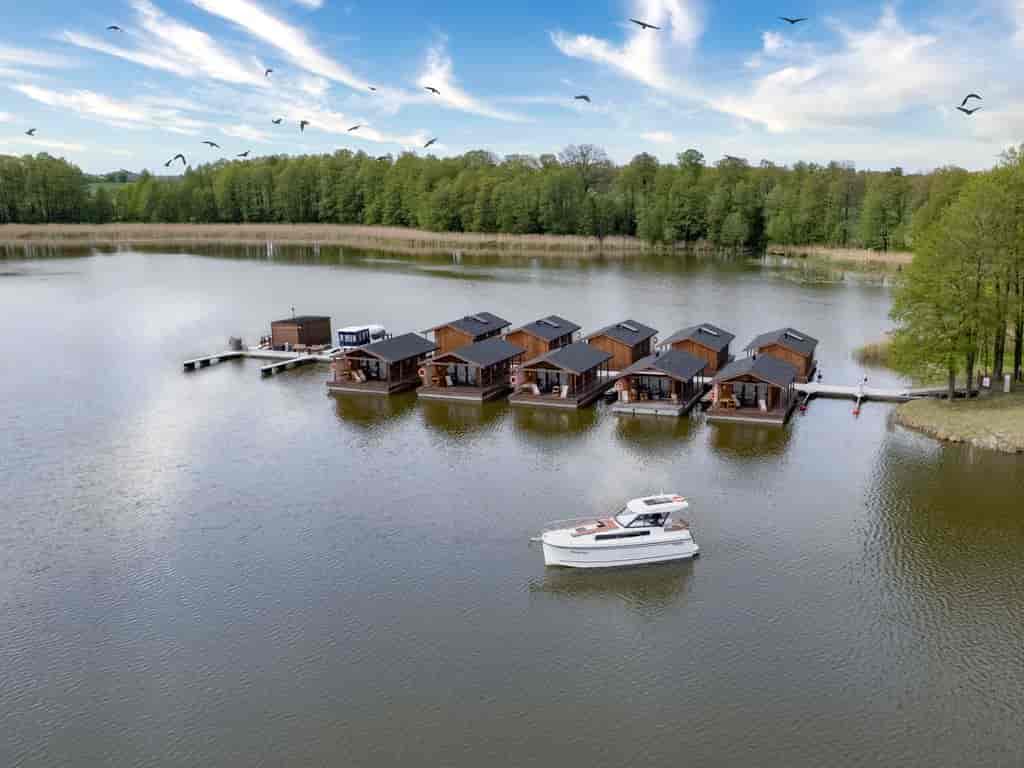 Boat picture 18