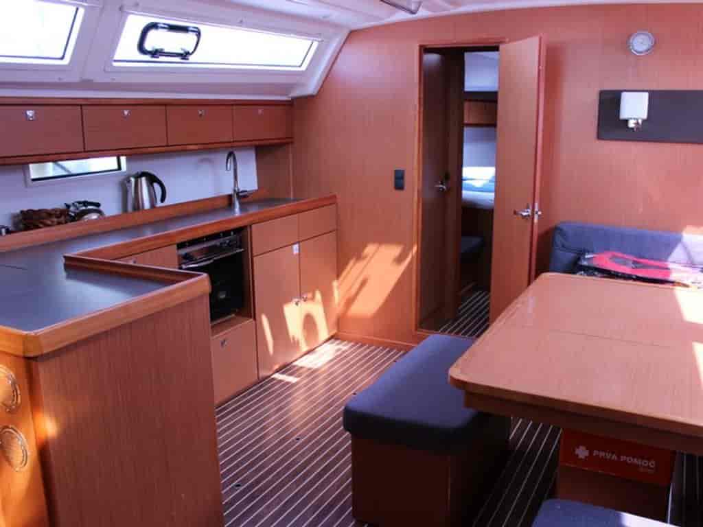 Boat picture 13