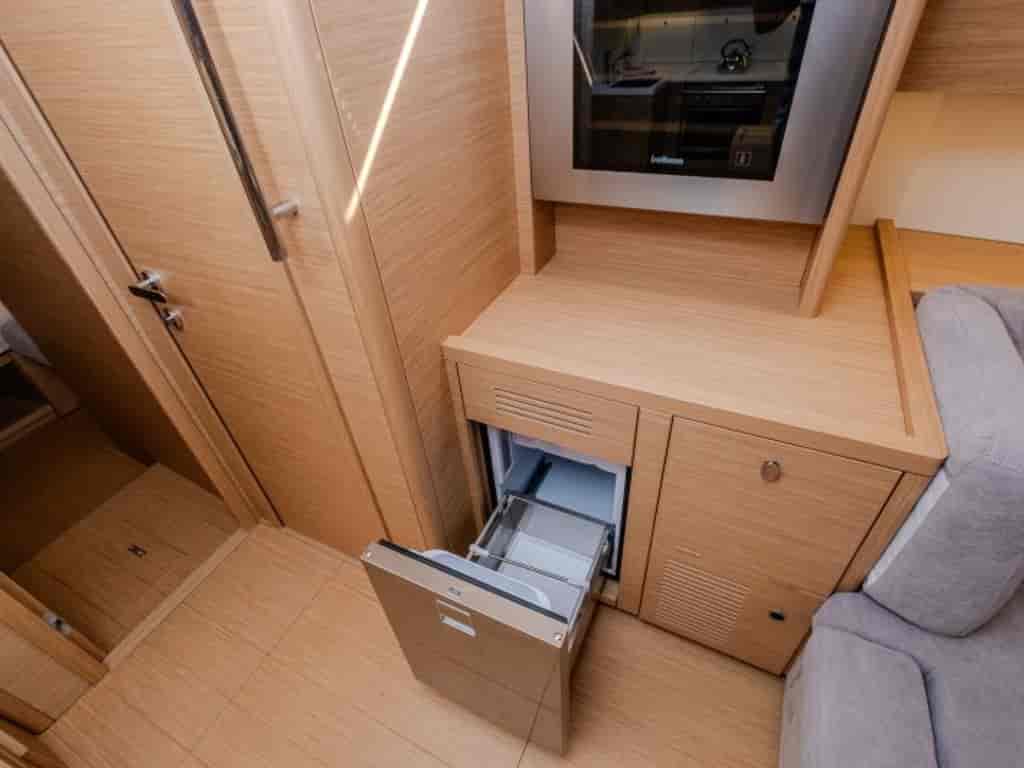 Boat picture 17