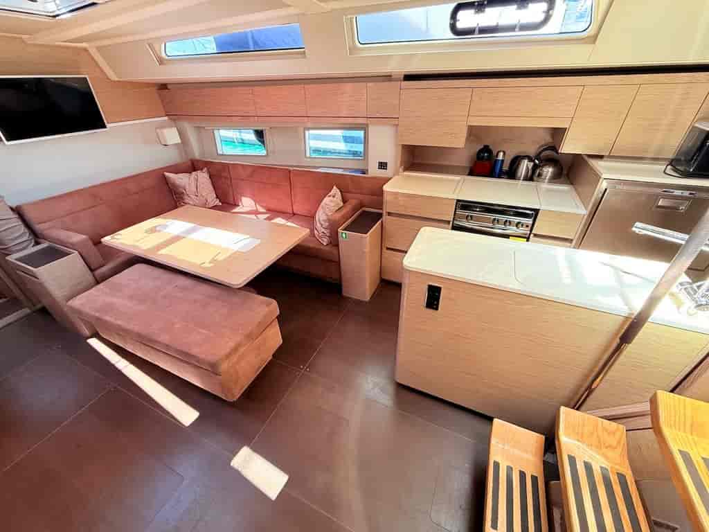Boat picture 9