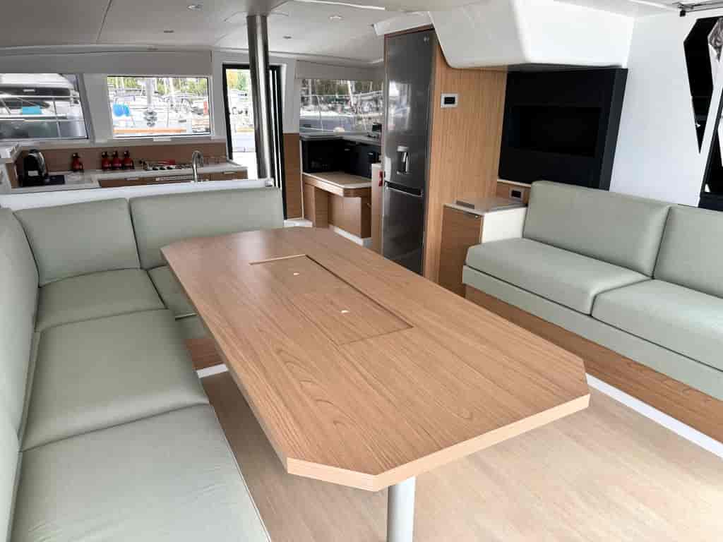 Boat picture 17