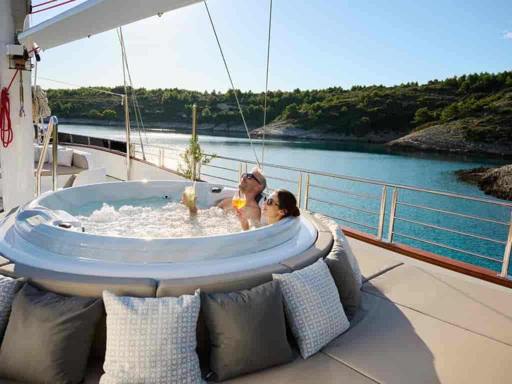 Boat picture 13