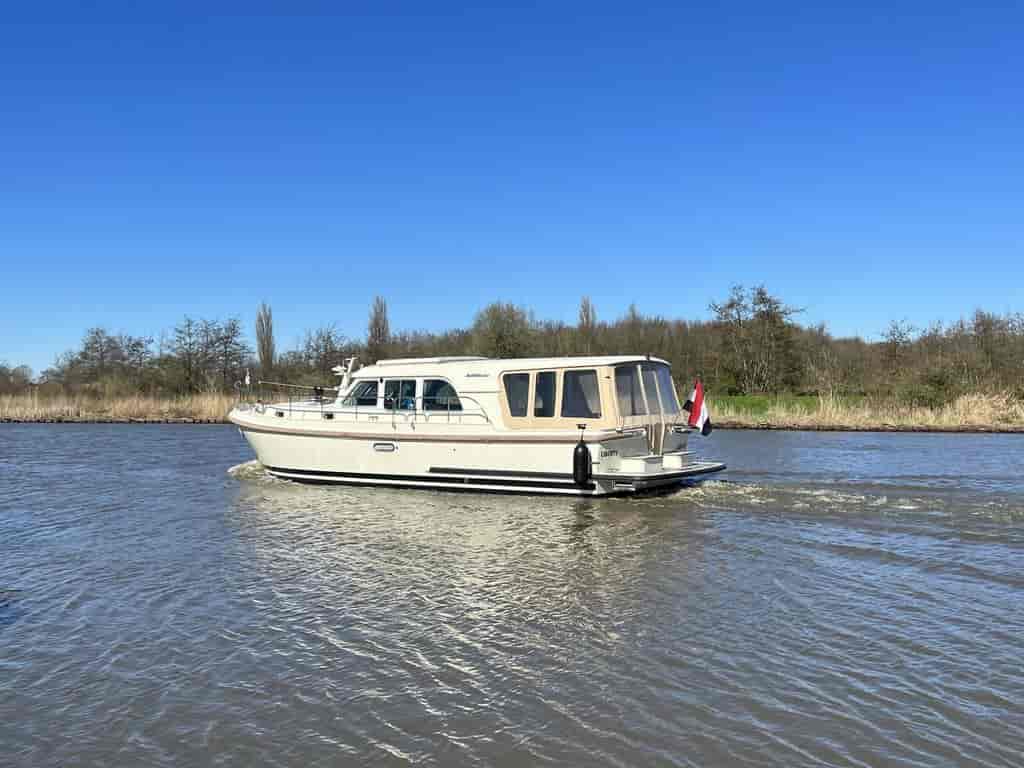 Boat picture 12